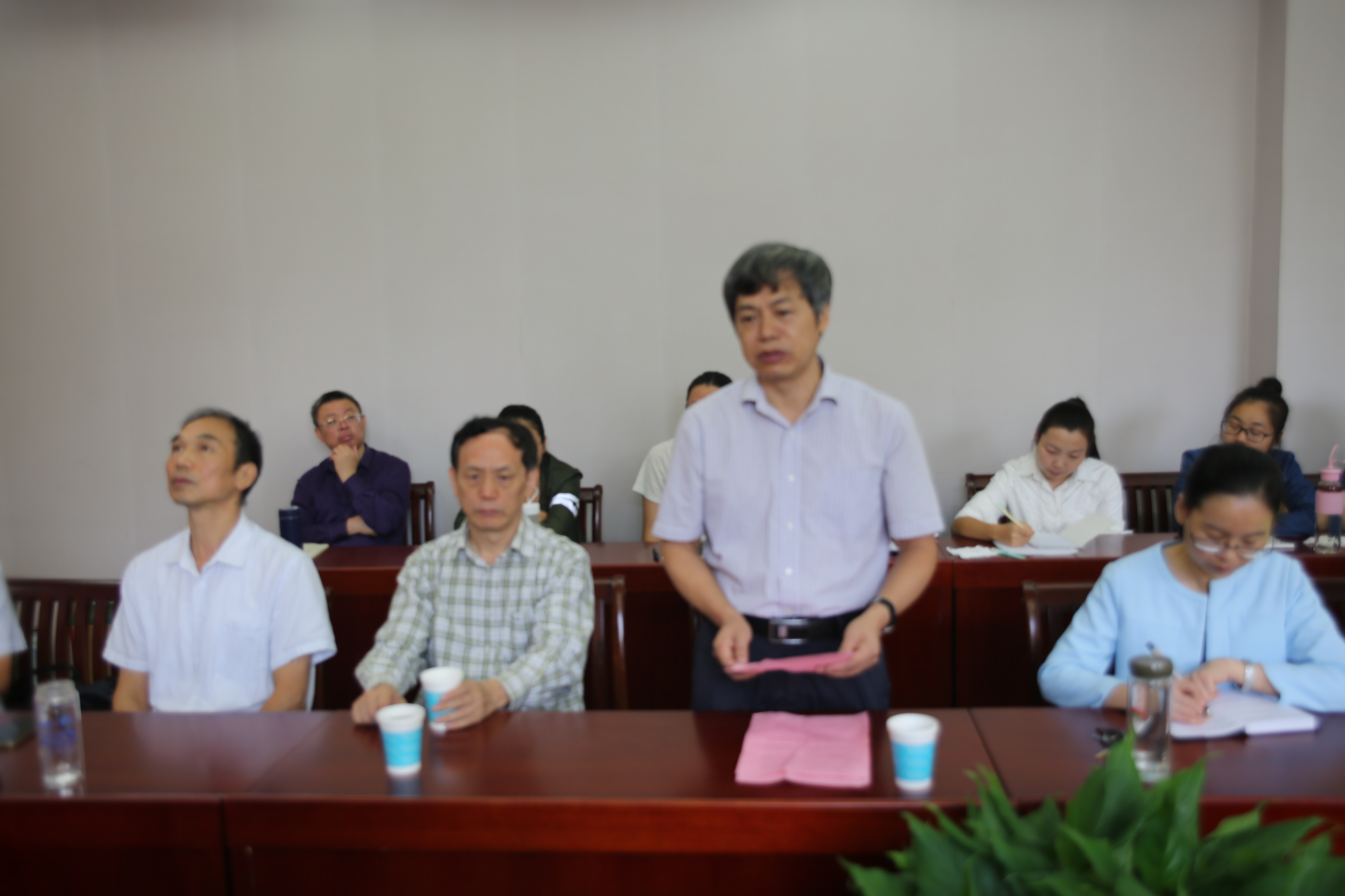 李俊董事长.jpg